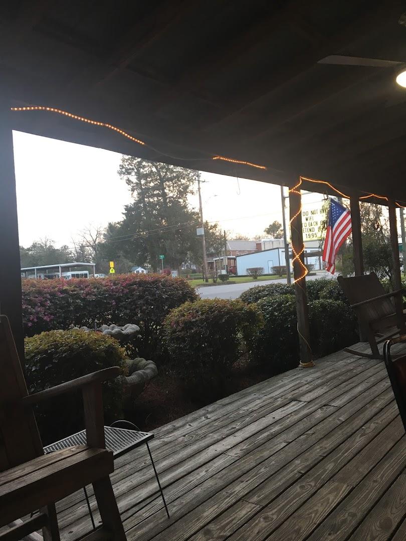Justin's Place Restaurant